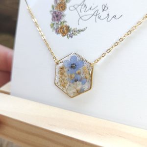 Forget-Me-Not Floral Gold Glitter Necklace