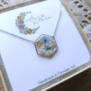 Forget-Me-Not Flower Silver Glitter Necklace